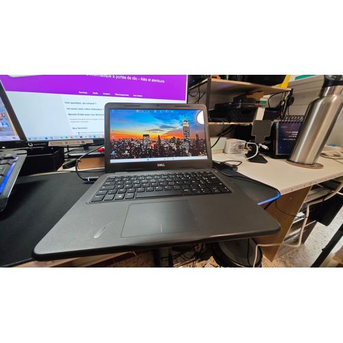 Dell Latitude 3310 - 13.3" Intel Core i3-8145U - 2.1 Ghz - Ram 8 Go - SSD 256 Go