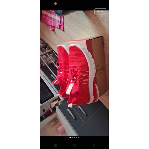 Basket Femme Jamais Porté Taille 41