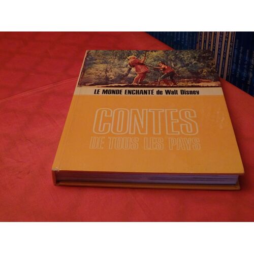 Contes De Tous Les Pays . . 1972 . . Le Monde Enchante De Walt Disney . .