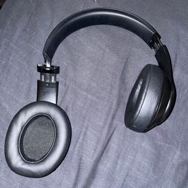 casque réducteur de bruit sans fil avec micro Beats By Dr. DreBeats Studio3 - Noir