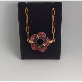 Bracelet Fleur En Résine Sur Chaîne Inoxydable