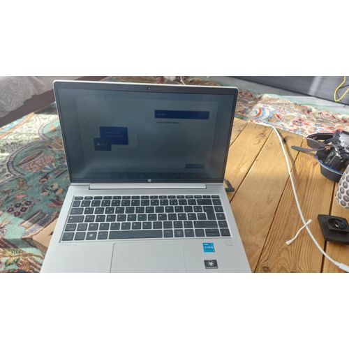 HP ProBook 440 G9 - 14" Intel Core i3-1215U - 1.2 Ghz - Ram 8 Go - DD 500 Go