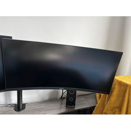 MSI Optix MAG301CR2 Écran Gaming Incurvé 29,5