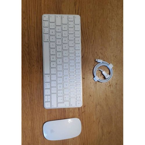 Pack Apple Magic Keyboard et Magic Mouse avec câble de recharge