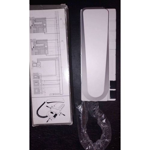 Poste interphone 5 fils coffrel 600ws