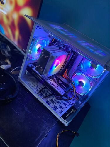 Vibox VII-89 PC Gamer - 27"" 100Hz Écran Pack - Intel i7 14700F Processeur 5.2GHz - Nvidia RTX 4090 24Go - 32Go RAM - 2To NVMe M.2 SSD - 1000W PSU - Windows 11 - WiFi
