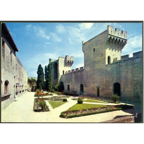 Carte Postale Tarascon , Bouches-Du-Rhône , Le Château , Commencé Au 12e S. Et Achevé Au 15e S.
