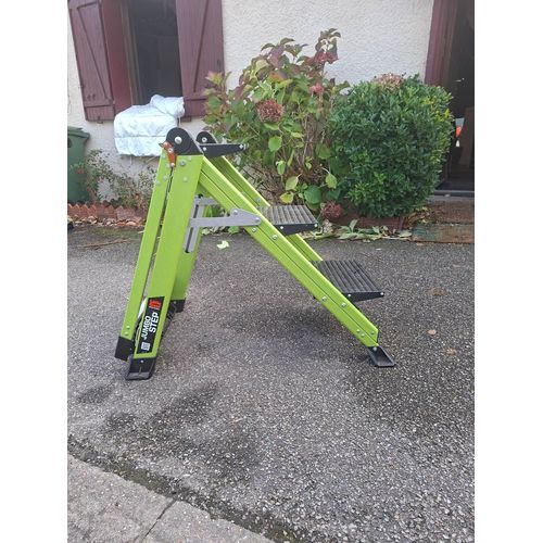 Marche pieds de scène 3 marches