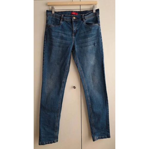 Jean Tissaia, Taille S