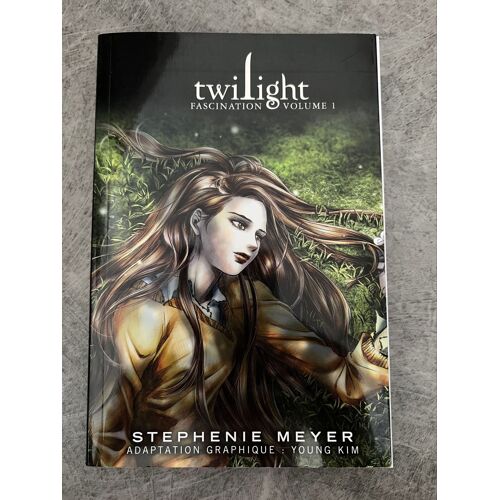 Twilight - Roman Graphique - Tome 1