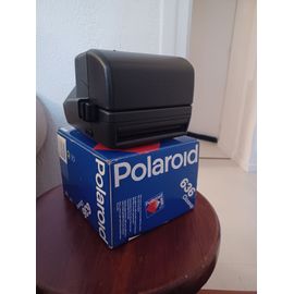 Appareil photo Polaroid 636 CloseUp avec cartouche