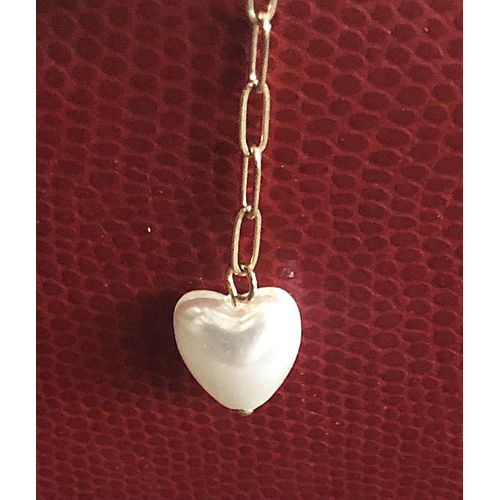 Coeur Nacré En Pendentif Et Chaîne À Mailles Cheval