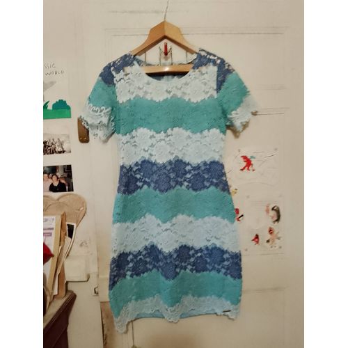 Robe En Dentelle Doublée Bleue/Bleue Claire 40 L Jus D Orange.