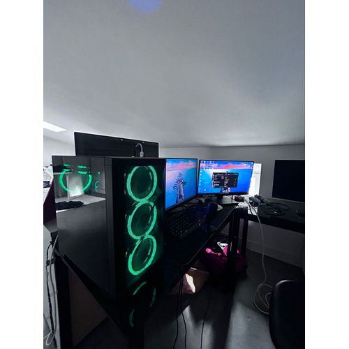 PC Gamer AMD Ryzen 5700X - Ram 32 Go - SSD 1 To - 4060 Rtx