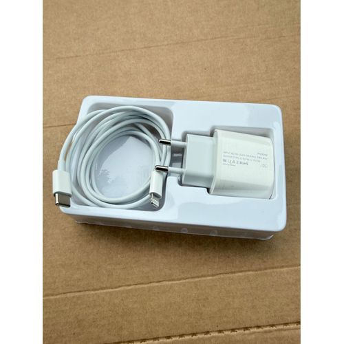 Adaptateur USB-C 30W et câble Lightning