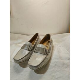 Mocassins Femme Mephisto Cool-Air En Cuir Mordoré, Talon Choc-Absorber, Semelle En Caoutchouc, Taille 39. Comme Neuves, Portées Une Seule Fois.
