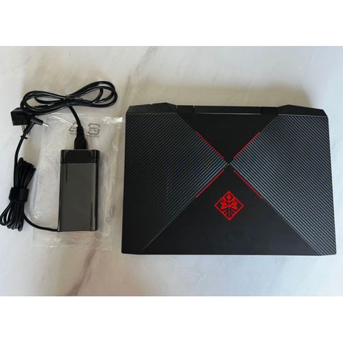 HP Omen 15-dc004nf - 15.6" Intel Core i7-8750H - 2.2 Ghz - Ram 8 Go - SSD 128 Go + HDD 1 To