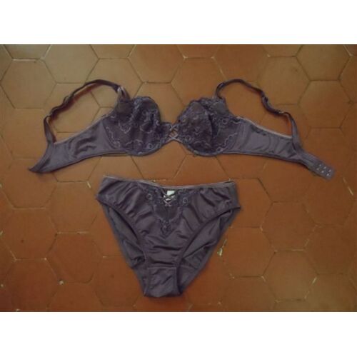 Ensemble Soutien-Gorge + Slip Tulle Violet Motif Fleurs Et Dentelle Tissel