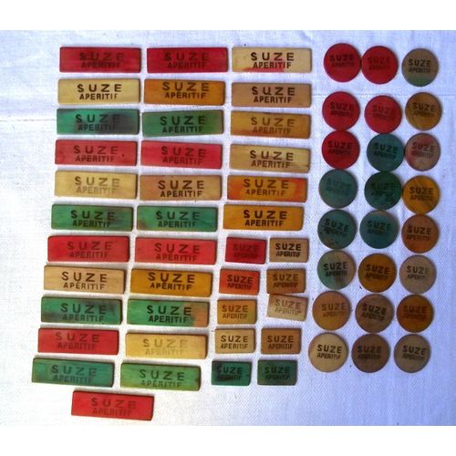 Jetons ( 63) En Bois Suze Apéritif