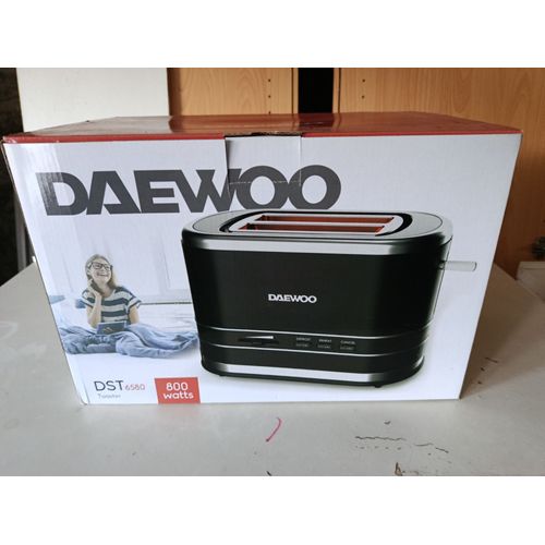 Vends grille pains Daewoo DST 6580 - 800 watts