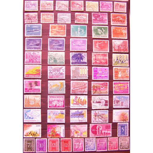 Lot De 191 Timbres D'Indonesie