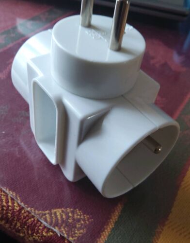 Triplite 1x6A et 2x16A 3680w maxi