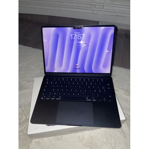 Apple MacBook Air 2022 - 13.6" M2 - Ram 8 Go - DD 256 Go