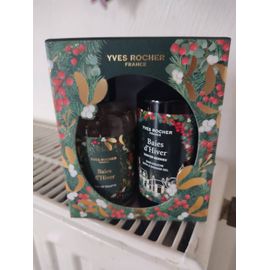 Coffret Parfum Eau De Toilette Baies D'Hiver Yves Rocher Vaporisateur 100 Ml + Gel Bain Douche 200 Ml 