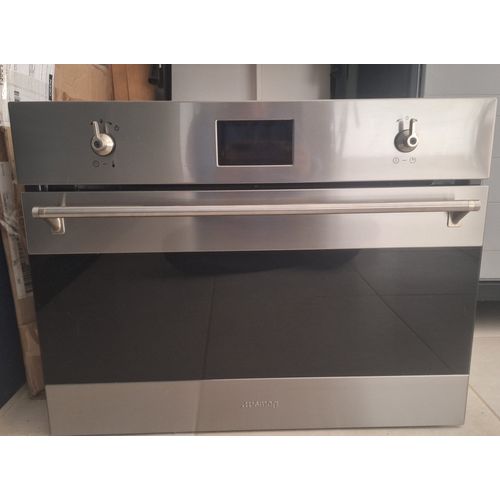 Four à vapeur encastrable SMEG