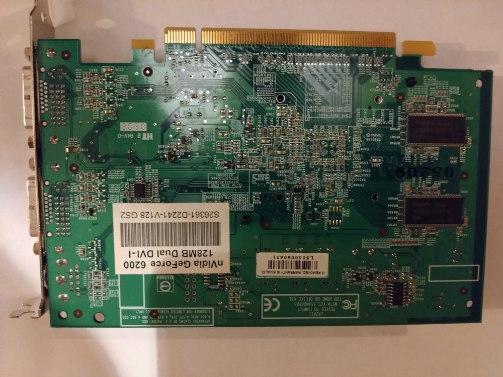 Carte graphique nVidia GeForce 6200 128MB Dual DVI-I