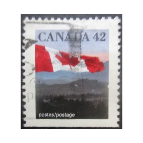 Canada N°1222a Dentelé Sur 3 Cotés Drapeau National Oblitéré