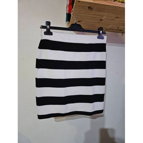 Jupeddroite Rayures Noir Et Blanc S Camaïeu