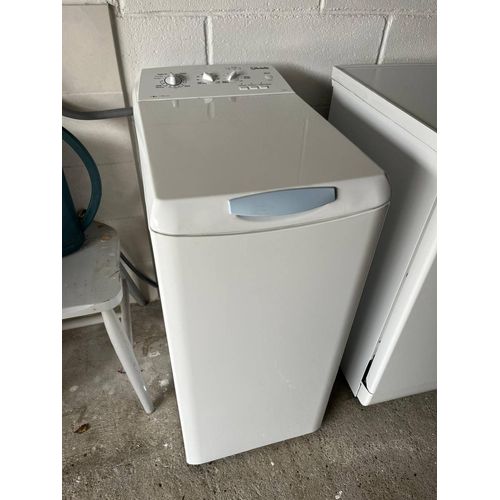 Machine à laver Vedette 6 kg ¿ Très bon état, prête à l'emploi !