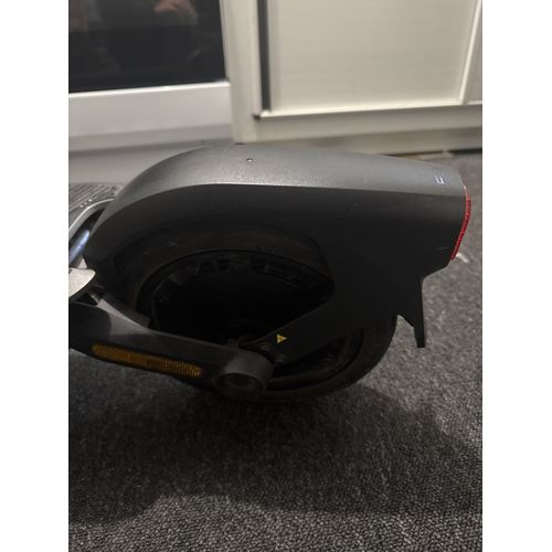 Ninebot F3 E Trottinette Électrique