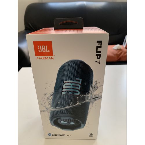 JBL FLIP acheté il y a 1 mois jamais utilisé,Je le vends à 100€,  Valeur 149,99€ dans tous les magasins 🚨🚨 Aller regarder les vidéos YouTube pour différencier et reconnaître le VRAI du FAUX