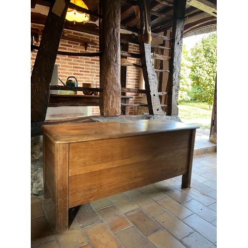 Coffre En Chêne Ancien