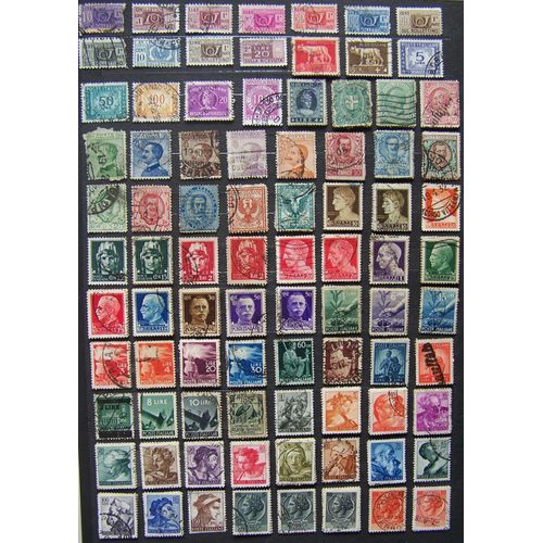 Lot De 389 Timbres D'Italie
