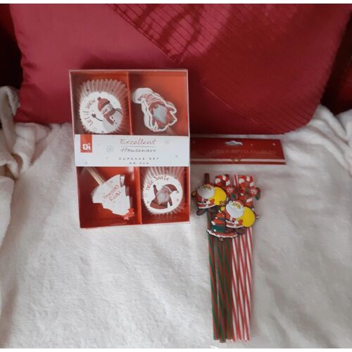 Noël: 48 pièces/ Cupcakes + 6 Pailles festives réutilisables