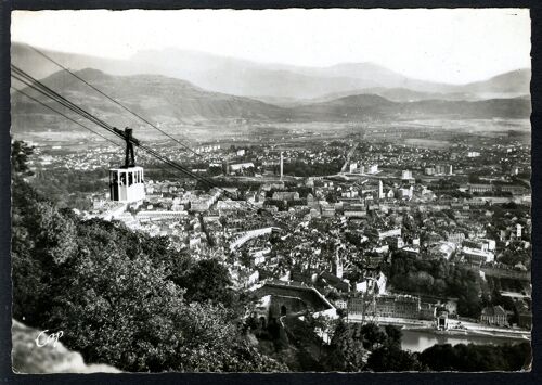 Carte Postale N°192 , Grenoble , Téléférique De La Bastille , Vue Panoramique , 1946