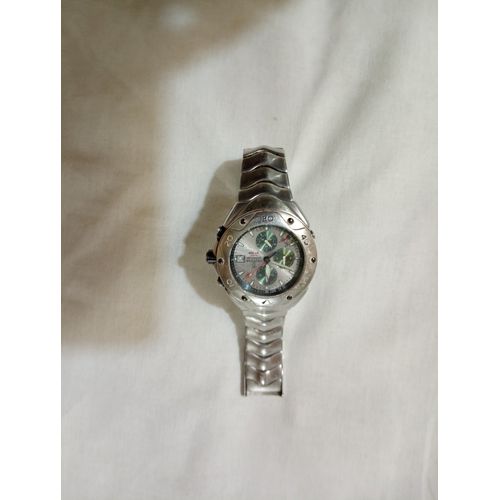 Montre Homme Stainless Steel Water Résistant Festina 6614