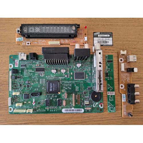 Lot pièces pour combi dvd/hdd Samsung SH895 carte mère, display, module voyant.