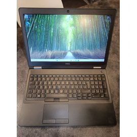 Dell 5570 - 15.6" Intel Core i3-6100 - 2.3 Ghz - Ram 8 Go - SSD 256 Go - Win11