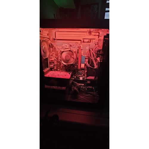 Omen by HP Obelisk 875-0044nf Intel Core i7 - Ram 16 Go - DD 1 To