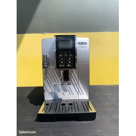 A vendre machine à café automatique Delonghi dinamica FEB3535SB avec broyeur intégré. Révision complète par centre agréé Delonghi Avec carton d'origine, détartrant, un filtre à eau, café
