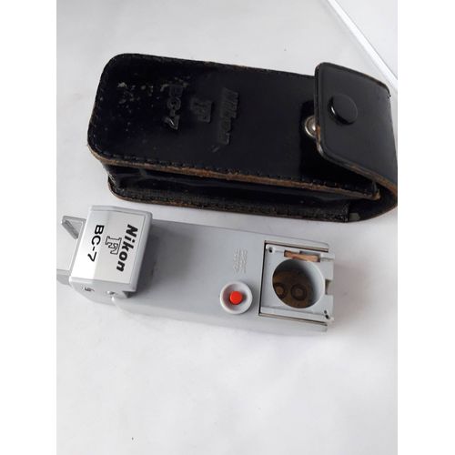 nikon BC-7 FLASH MAGNESIQUE sans le réflecteur