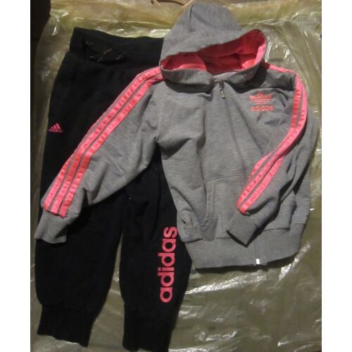 Ensemble De Jogging Adidas 5 6 Ans Pantalon Noir Sweat À Capuche Gris 3 Bandes Roses