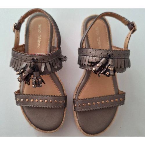 Sandales Plates Couleur Bronze Avec Pompons - 39