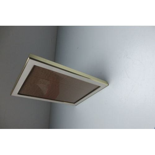 cadre photo entourage émail blanc et laiton