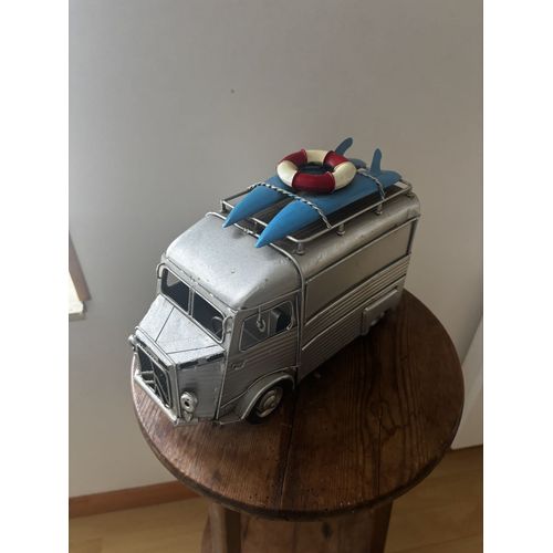 Tube citroën en métal peint décoratif