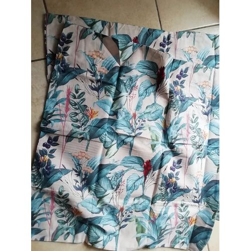 Lot De Deux Taies D Oreiller Carre Neuve!